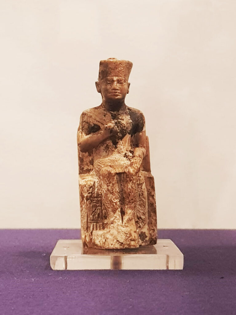 khufu statue from ancient egypt period